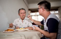 【公益部】博爱100“ 长幼共融 流金岁月 ”微电影《父亲》即将上