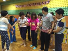 这群老师真会玩 ——东区竹苑小学新学期教师拓展活动顺利开展