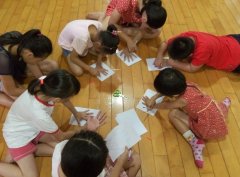 【东区学校】“明星驾到”形象设计师活动