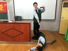 【学校】“暖心天使”成长记 ——心理社工委员成长小组