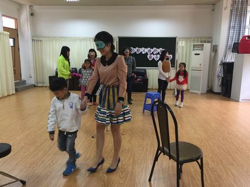 安心地把自己交给孩子.jpg